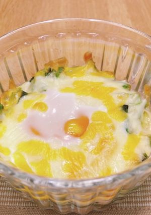 ほうれん草の巣ごもりチーズ卵-レシピのメイン写真