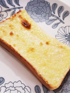 6Pクリチ1個で★絶品チーズケーキぱん♪-レシピのメイン写真