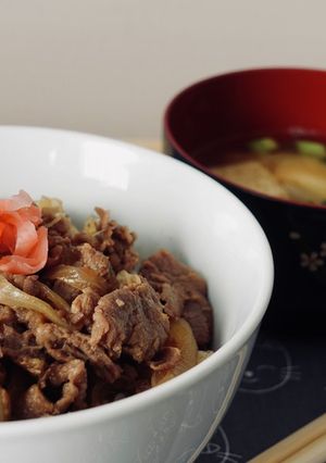 アク抜きなし、簡単１５分で出来る美味牛丼-レシピのメイン写真