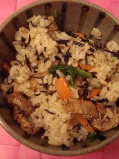 ★簡単炊き込みご飯風ひじき混ぜご飯★-レシピのメイン写真
