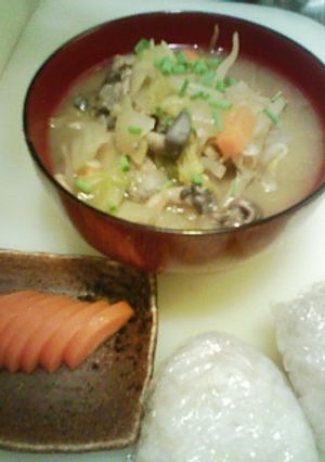 天然水と野菜と茸で☆ほっこりスープ-レシピのメイン写真
