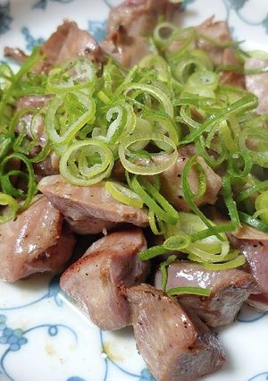 簡単！酒の肴に最適！砂肝の塩レモン炒め♪-レシピのメイン写真