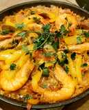 簡単！スペイン香る有頭エビのパエリヤ