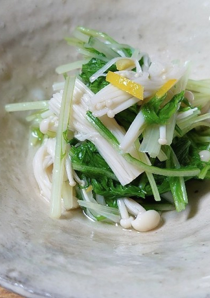 簡単！ 水菜とエノキのお浸し 柚子風味♪-レシピのメイン写真