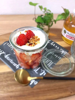 ギリシャヨーグルトパフェダイエットおやつ-レシピのメイン写真