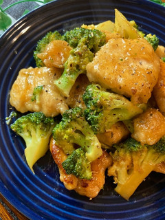 鶏むね肉とブロッコリーの焦がしマヨ醤油-レシピのメイン写真