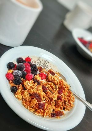 タヒニで自家製グラノーラ-レシピのメイン写真