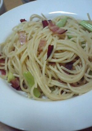 アスパラベーコンのペペロンチーノ-レシピのメイン写真