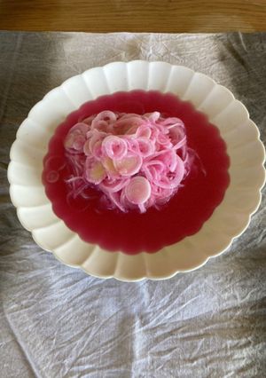 切って和えるだけ玉ねぎのマゼンタ和え-レシピのメイン写真