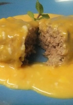 ふわとろスクランブルエッグオンハンバーグ-レシピのメイン写真