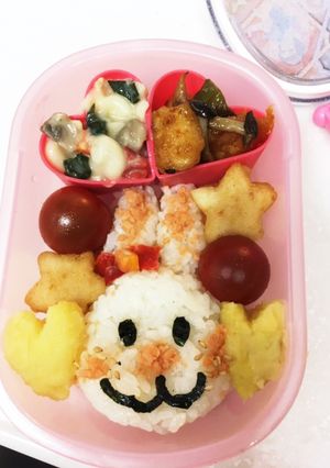 スージーズー、うさぎのララキャラ弁-レシピのメイン写真