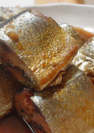 圧力鍋で♪さんまの骨まで甘辛カレー風味煮-レシピのメイン写真
