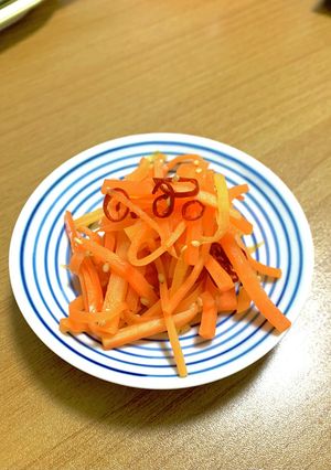 ピリ辛✳︎にんじんのヌクマム和え-レシピのメイン写真