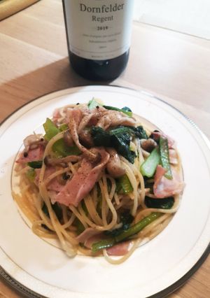 コク旨♪小松菜とベーコンのバター醤油スパ-レシピのメイン写真