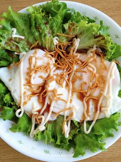 簡単!目玉焼きとレタスのてりやき風♪-レシピのメイン写真