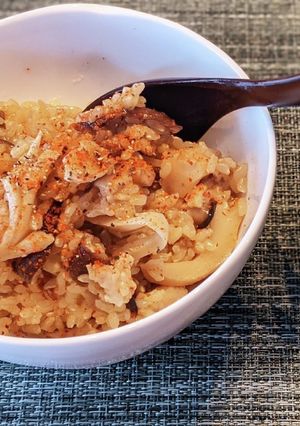 鶏胸肉と玄米の炊き込みチキンライス-レシピのメイン写真