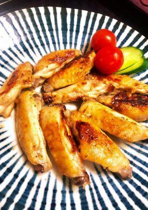フライパンで簡単時短な手羽中の塩焼き-レシピのメイン写真