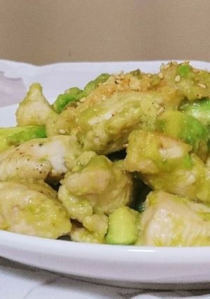 鶏肉とアボカドのみそだれ炒め-レシピのメイン写真