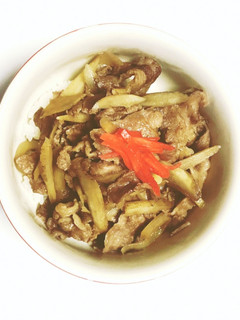 ごぼうと玉ねぎたっぷり牛丼-レシピのメイン写真