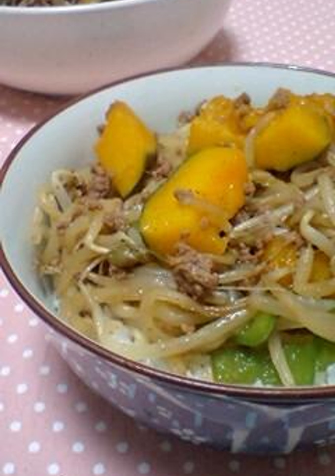 忙しい時に♪もやしと挽き肉の炒めもん丼-レシピのメイン写真