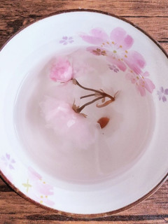 桜茶の入れ方♪-レシピのメイン写真