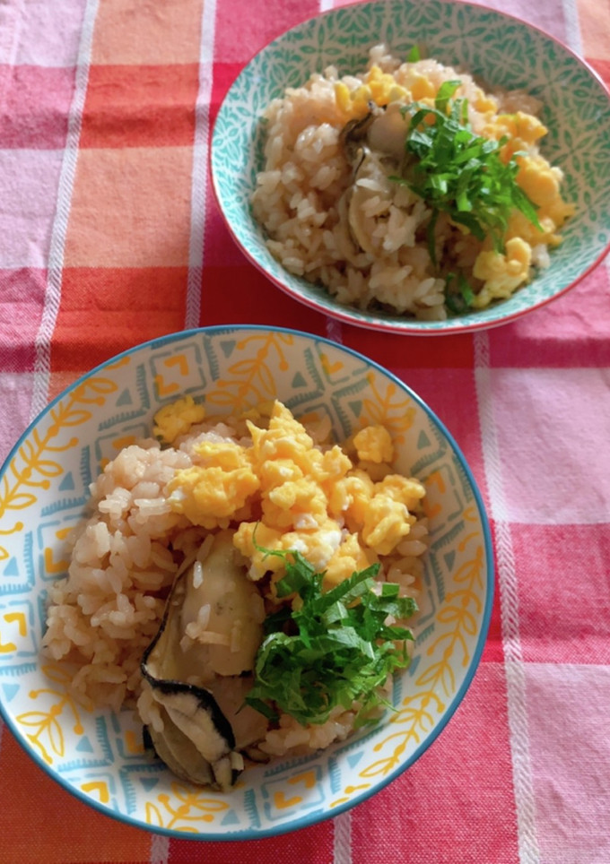 牡蠣の炊き込みご飯卵そぼろかけ-レシピのメイン写真