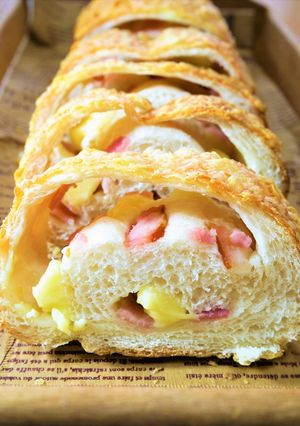 ベーコンチーズフランスパン（HB生地）-レシピのメイン写真