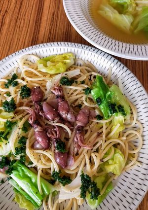 ホタルイカパスタと春キャベツのスープ-レシピのメイン写真