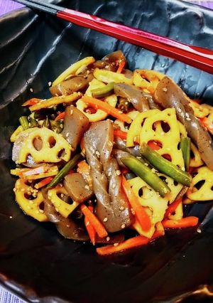 こんにゃくと蓮根のピリ辛きんぴら-レシピのメイン写真