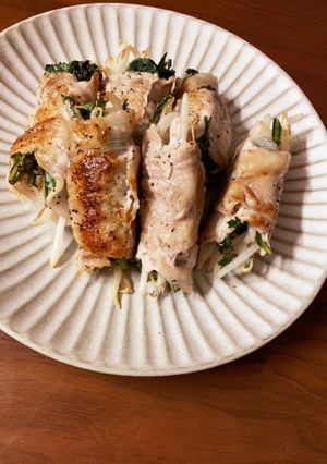お鍋以外にも！春菊の肉巻き-レシピのメイン写真