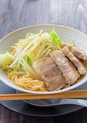 ヤサイニンニクマシマシビーフン-レシピのメイン写真
