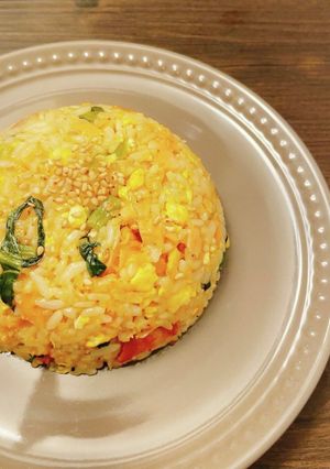 小松菜と鮭のチャーハン♡一人暮らし飯-レシピのメイン写真
