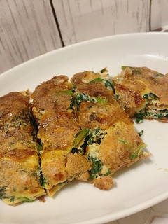 セロリ葉の納豆オムレツ-レシピのメイン写真