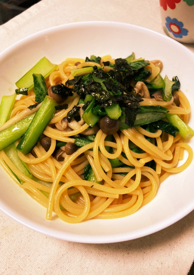 しめじと小松菜の和風パスタ-レシピのメイン写真