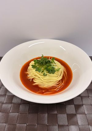 まるでパスタ!?な濃厚とまとラーメン-レシピのメイン写真