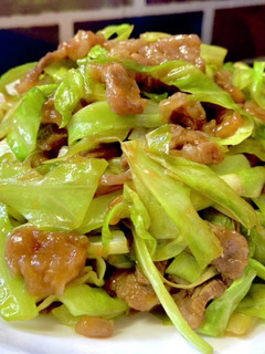 春キャベツと牛肉のオイスターソース炒め-レシピのメイン写真