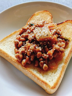 納豆キムチトースト-レシピのメイン写真