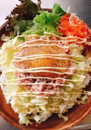 シャキシャキ雪中キャベツで簡単サラダご飯-レシピのメイン写真