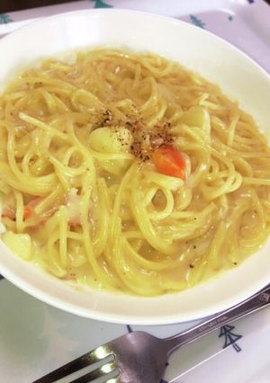 シチューリメイク☆カルボ風スープパスタ-レシピのメイン写真