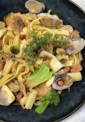 シーフードのペペロンチーノPasta-レシピのメイン写真