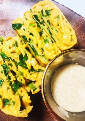 絶品ニラ卵焼き☆冷えても美味しいヨ-レシピのメイン写真