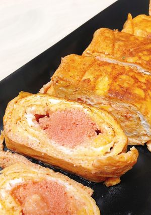 ピリッとふわふわ〜めんたい卵焼き-レシピのメイン写真