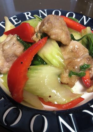 鶏肉とセロリのオイスターソース炒め-レシピのメイン写真