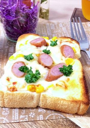 ウインナーとコーンのトースト★簡単おやつ-レシピのメイン写真
