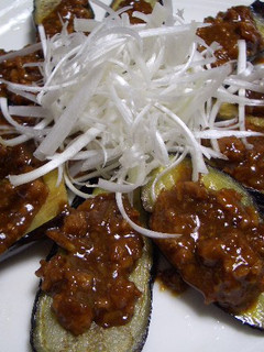 焼き茄子 ピリ辛肉味噌のせ-レシピのメイン写真
