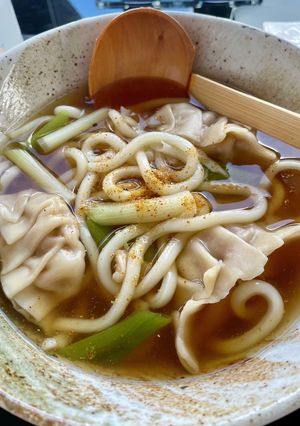 冷凍餃子で餃子うどん　٩(๑❛ᴗ❛๑)۶-レシピのメイン写真