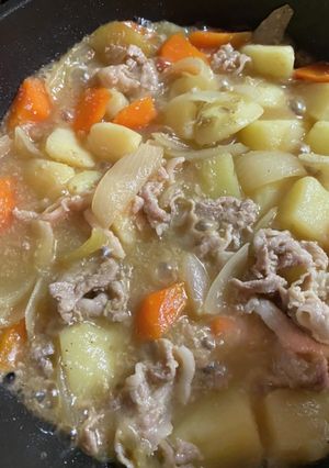 簡単♡煮込むだけ！塩麹肉じゃが♡-レシピのメイン写真