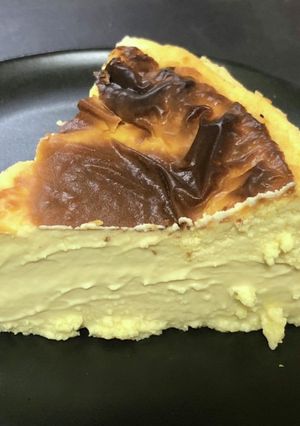 ウイスキーバスクチーズケーキ-レシピのメイン写真