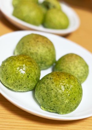 手ごねほうれん草パン☆-レシピのメイン写真