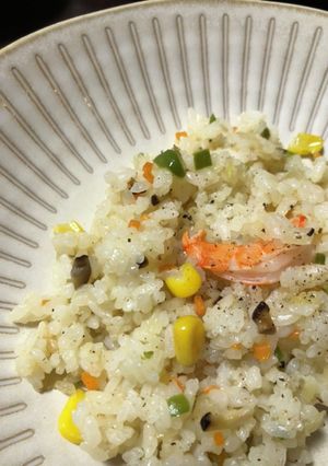 コストコの冷凍海老で海老ピラフ-レシピのメイン写真
